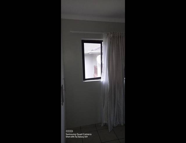 2 BEDROOM PROPERTY TO RENT IN MEER EN SEE